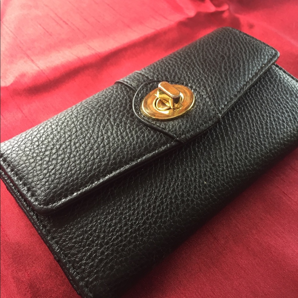Charming Charlie Wallet